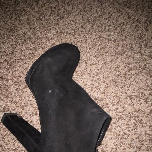 Michael Kors Heels - Picture 6 of 6